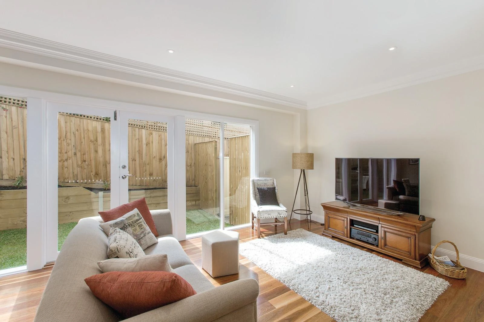 1/99 Rostrevor Parade, Mont Albert North, VIC