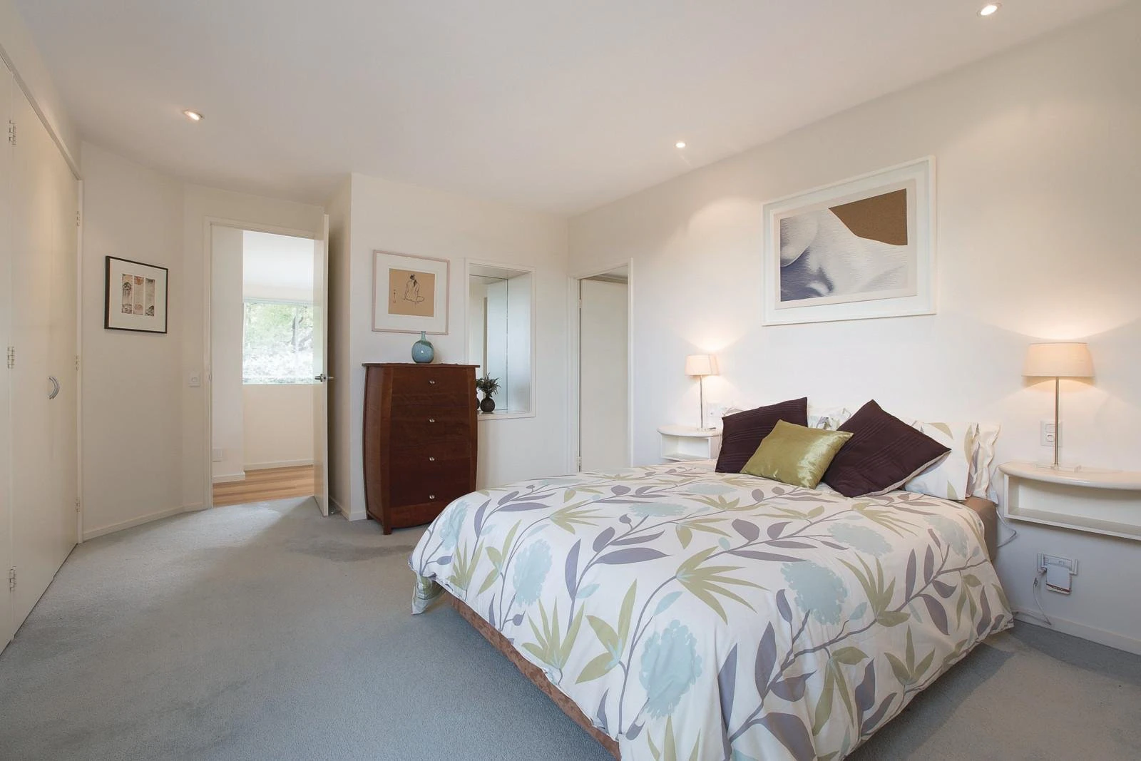 1 Parkdale Avenue, Balwyn, VIC