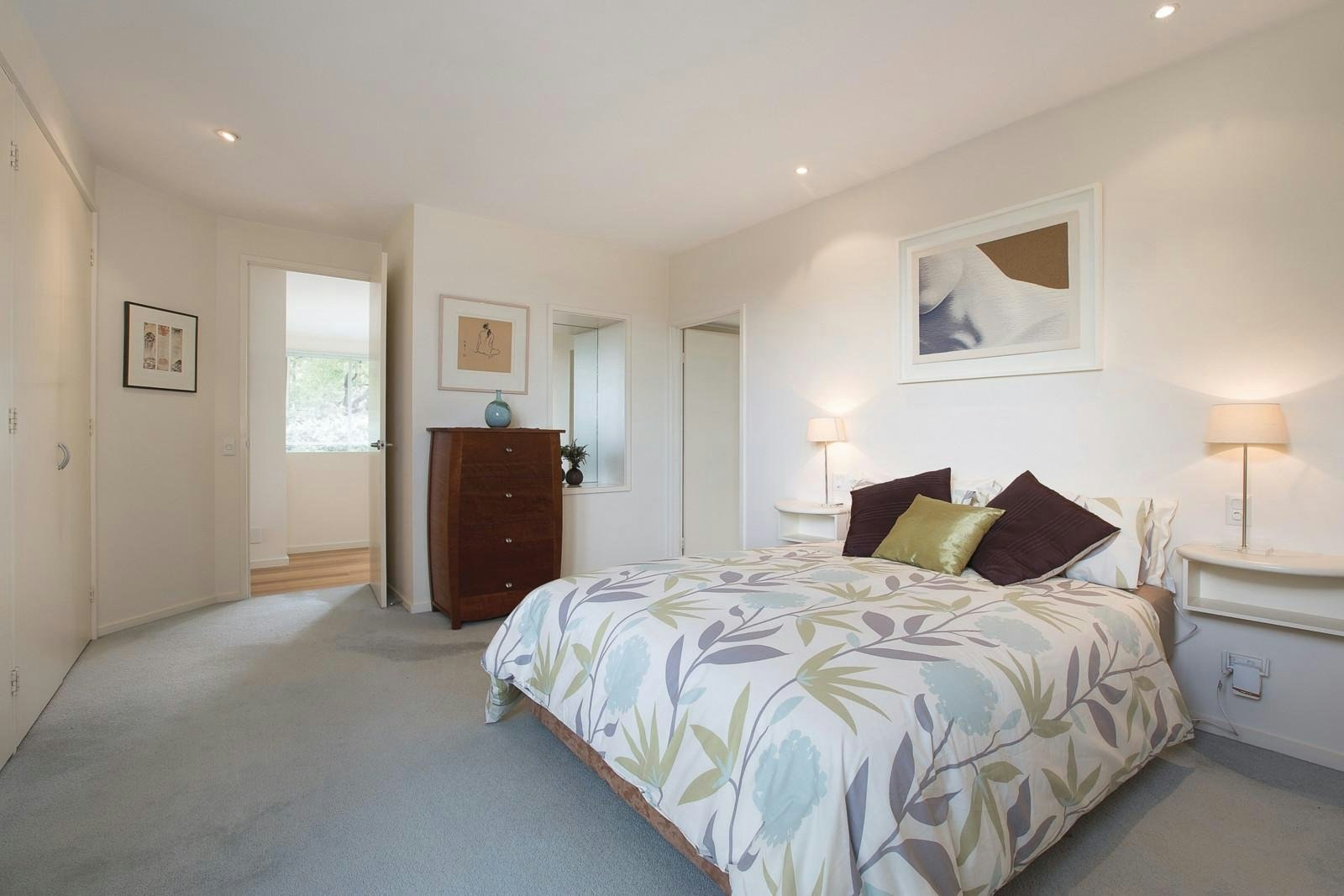 1 Parkdale Avenue, Balwyn, VIC