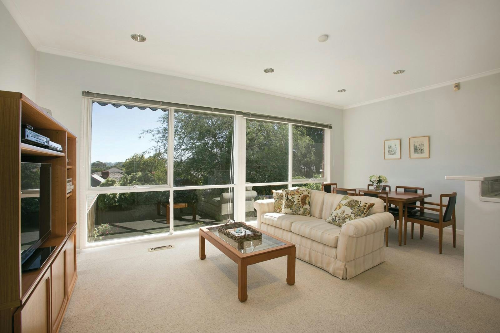 8 Coleman Avenue, Kew East, VIC