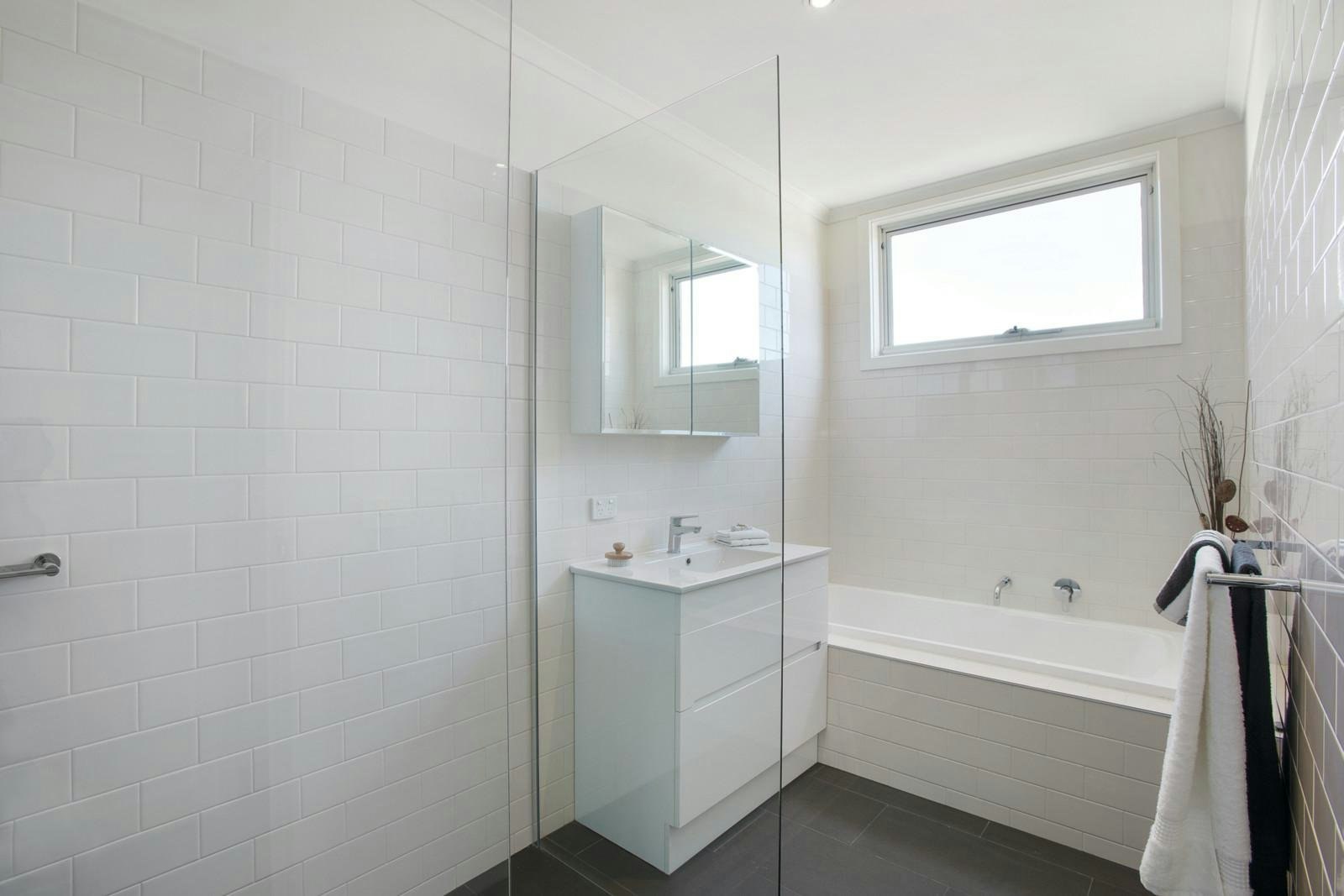 2A Mountfield Avenue, Malvern East, VIC