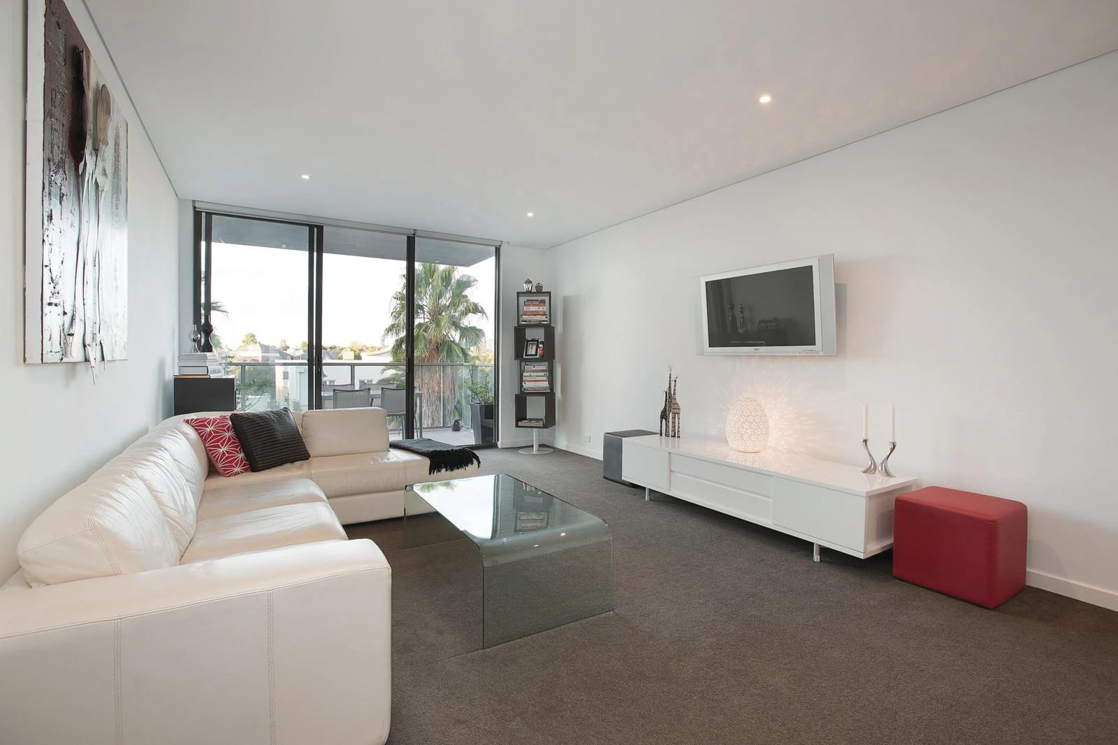 4/151 Beach Street, Port Melbourne, VIC