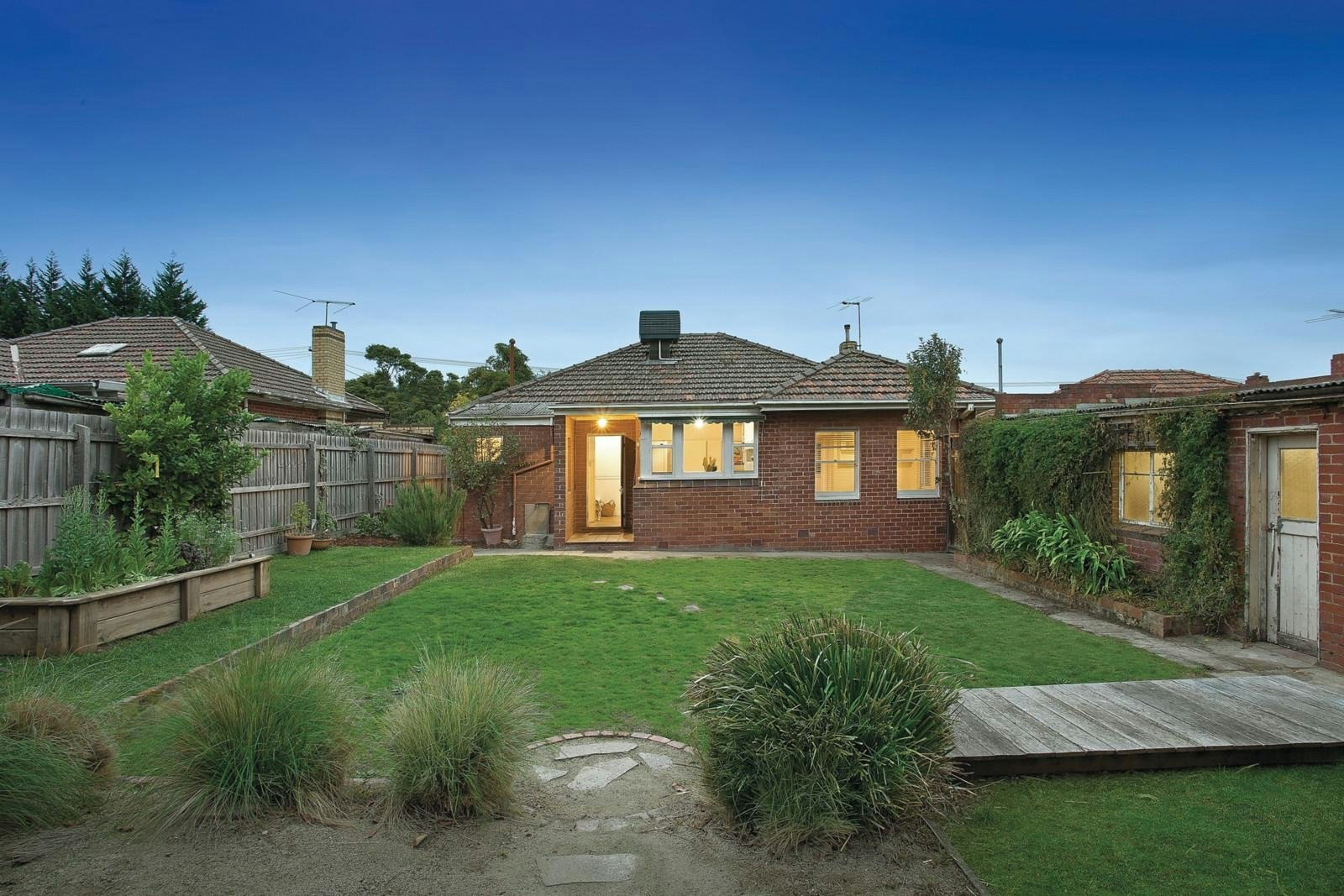 75 Rowen Street, Glen Iris, VIC