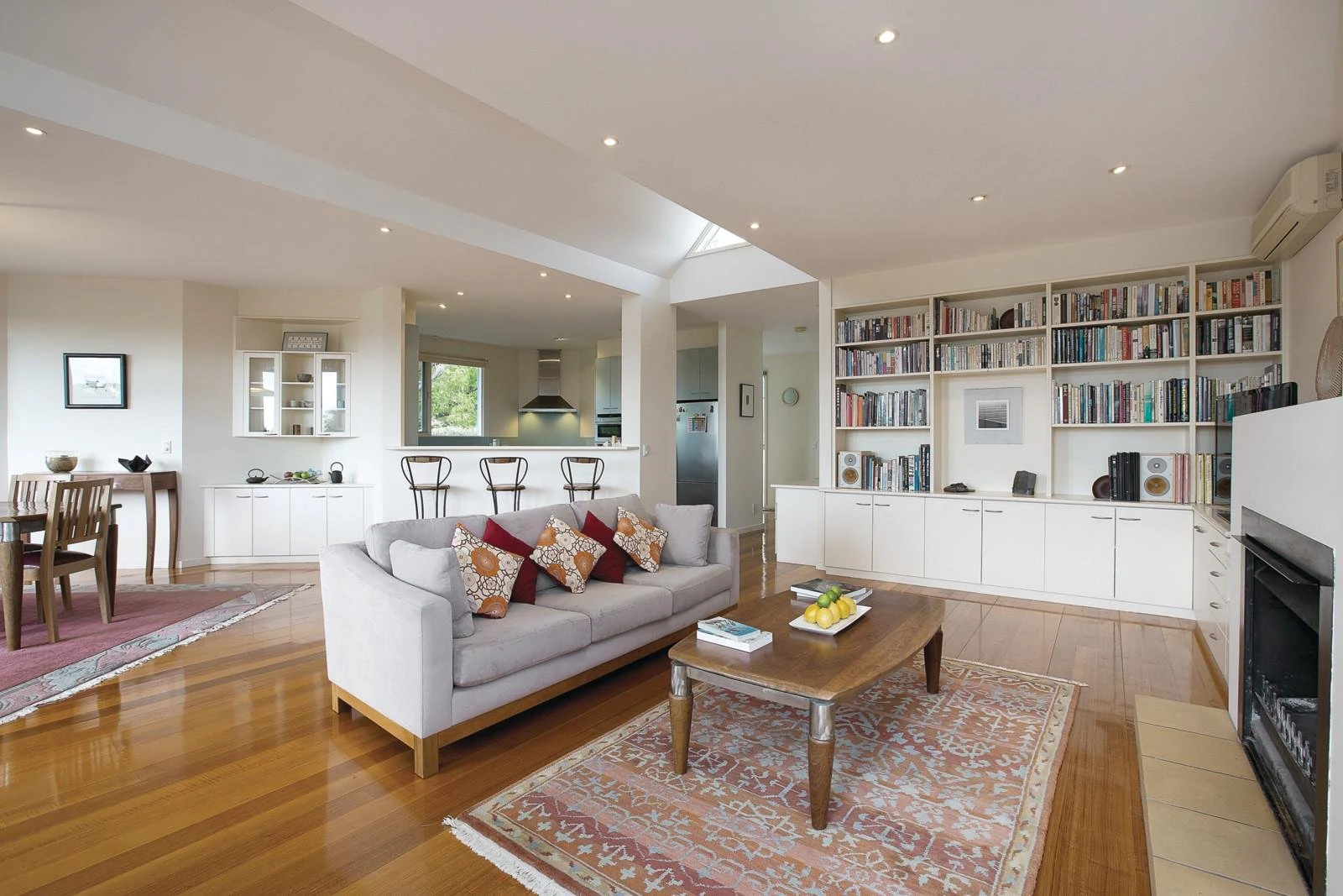 1 Parkdale Avenue, Balwyn, VIC