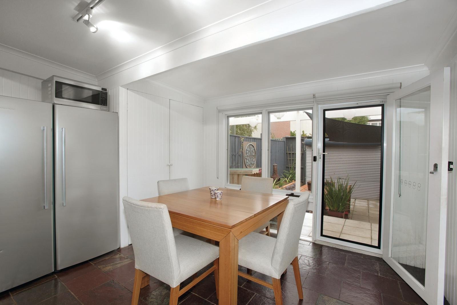46 Richardson Street, Albert Park - Thumbnail 6
