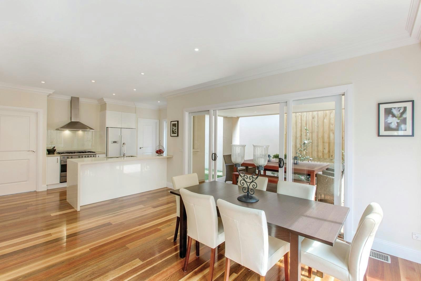 1/99 Rostrevor Parade, Mont Albert North, VIC