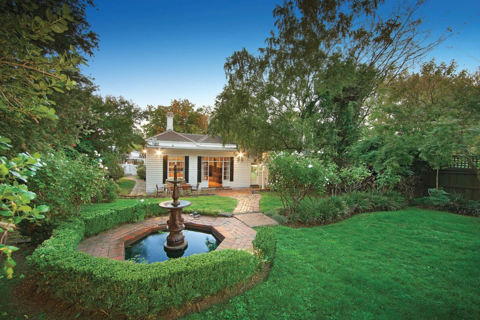 101 Guildford Road, Surrey Hills, VIC
