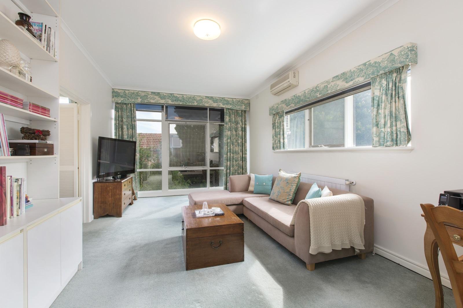4/13 Callantina Road, Hawthorn - Thumbnail 2