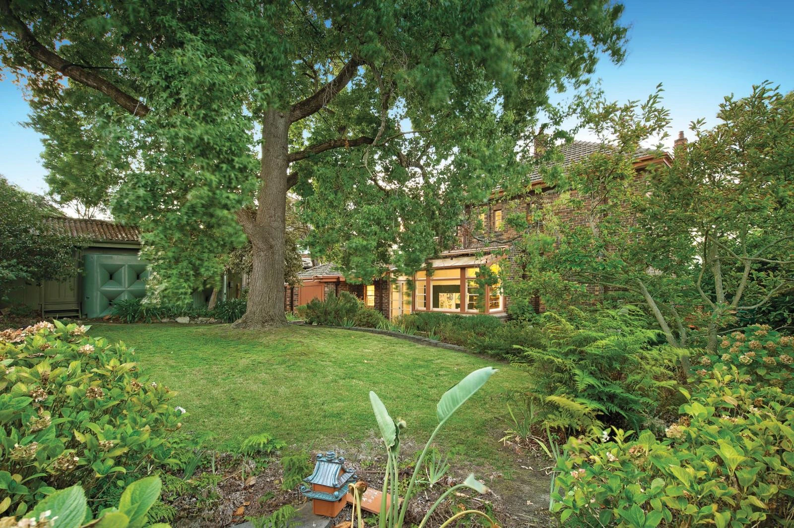 24 Goldthorns Avenue, Kew, VIC
