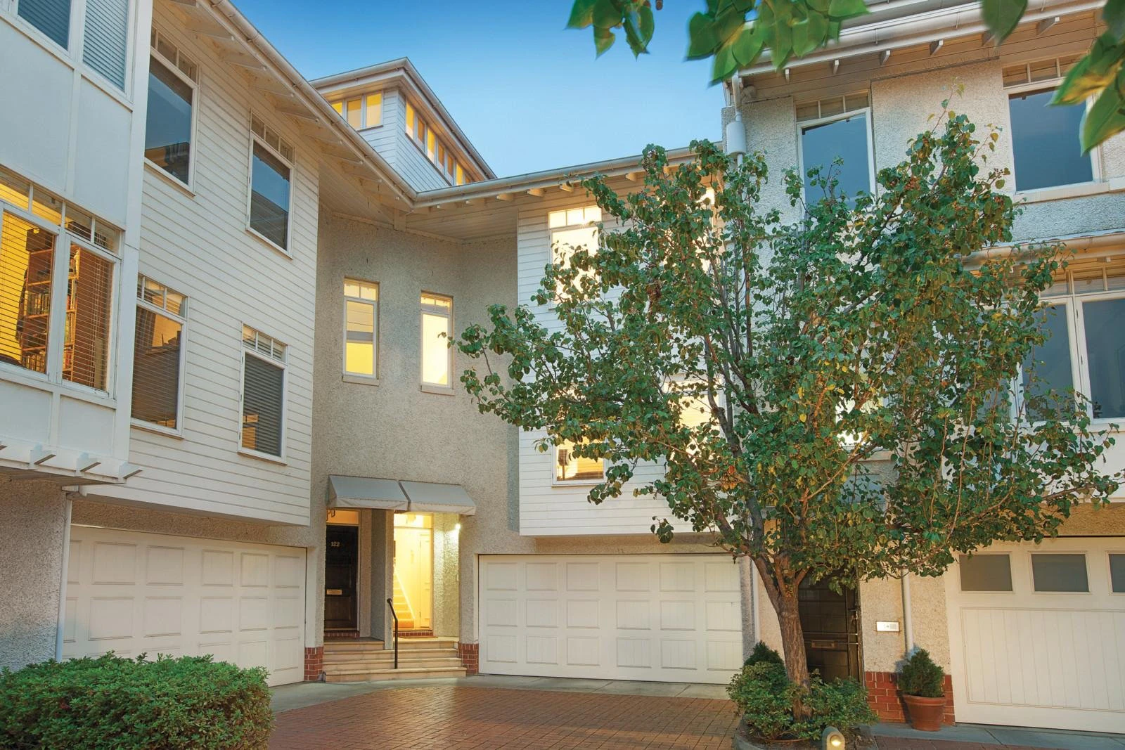 124 Esplanade West, Port Melbourne, VIC