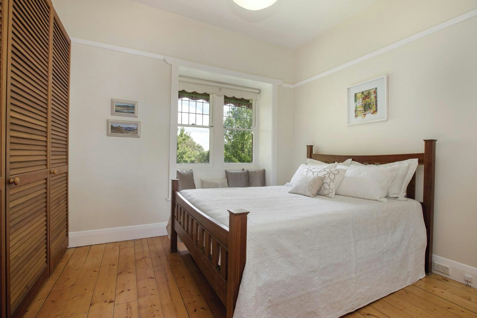 2A Dryden Street, Canterbury, VIC