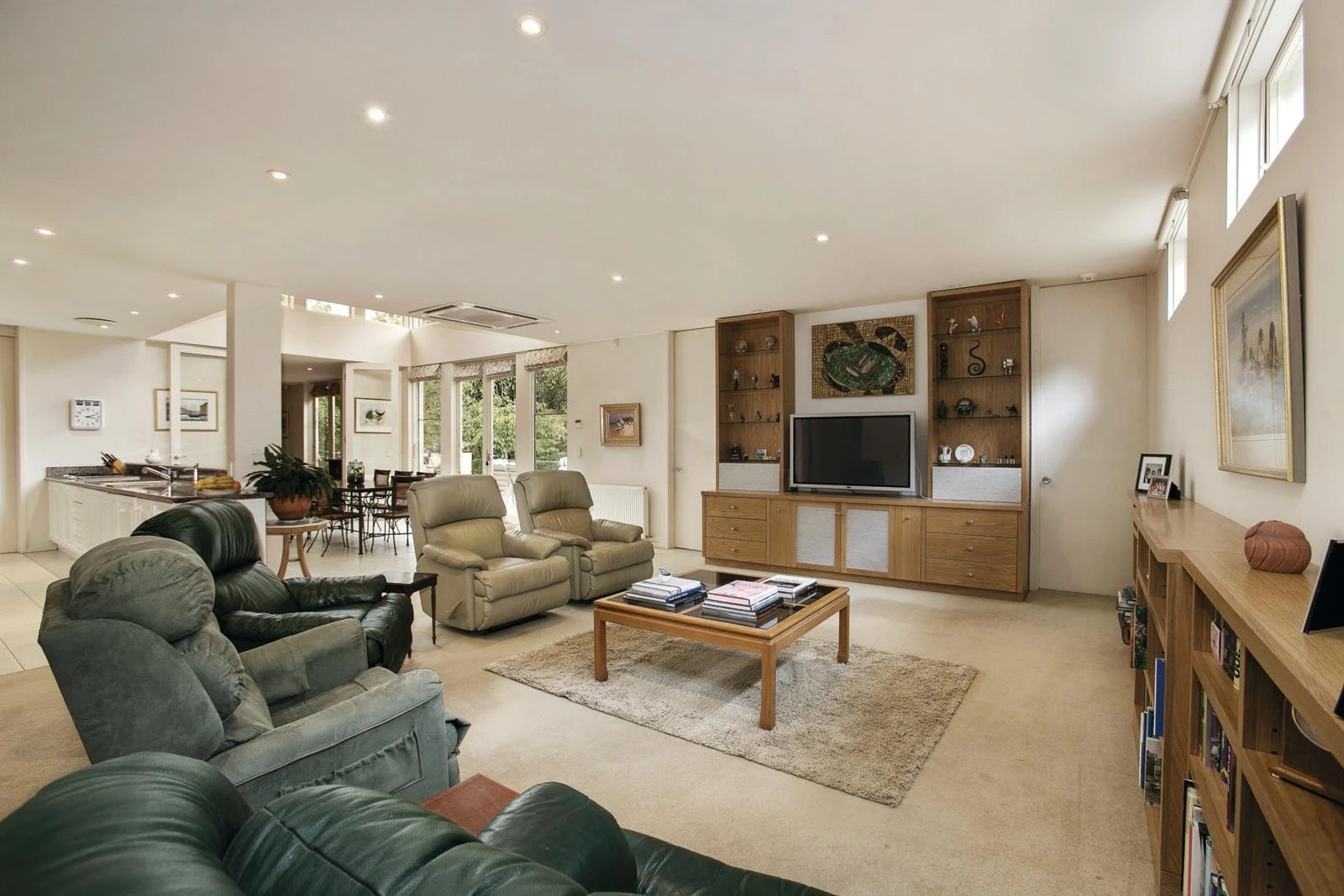 15 Yeovil Road, Glen Iris, VIC