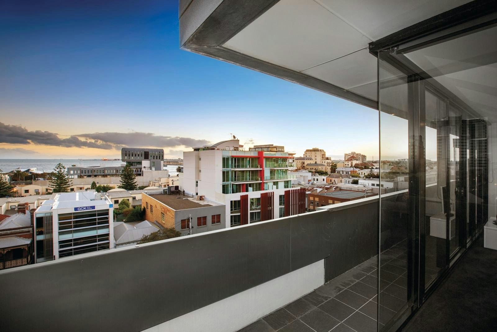 605/166 Rouse Street, Port Melbourne, VIC