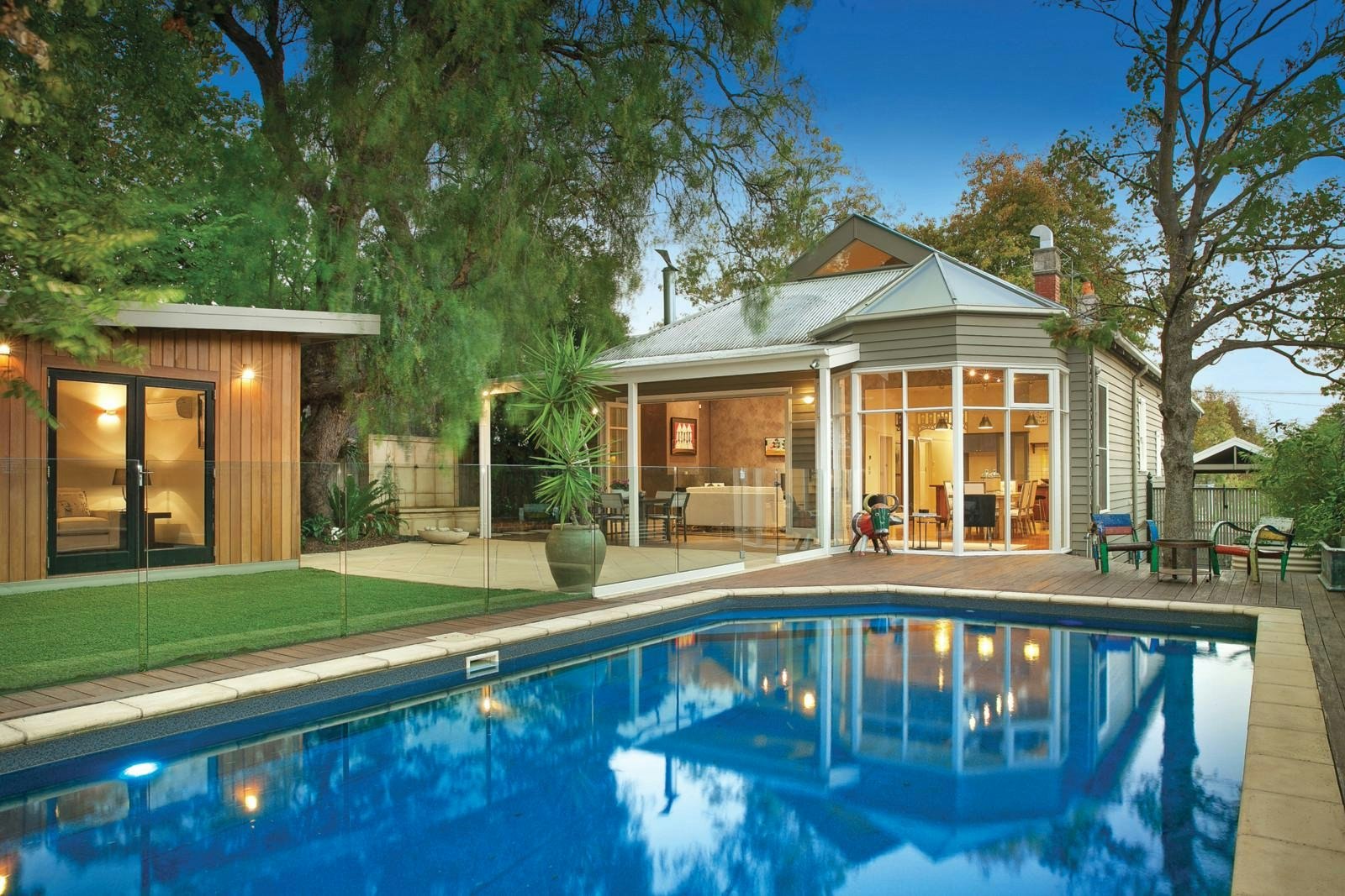 123 Prospect Hill Road, Canterbury, VIC