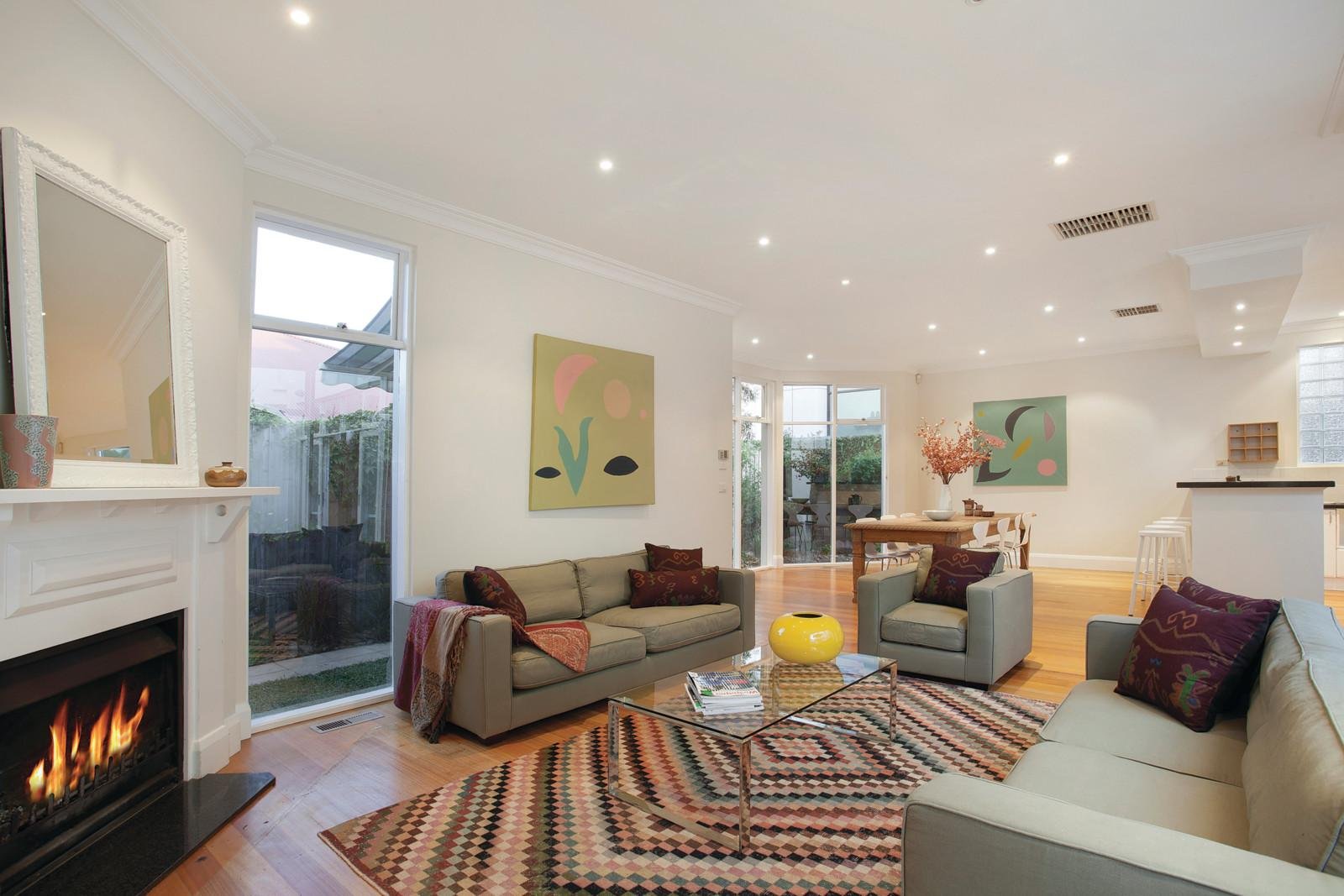 22 Lynch Street, Brighton - Thumbnail 2