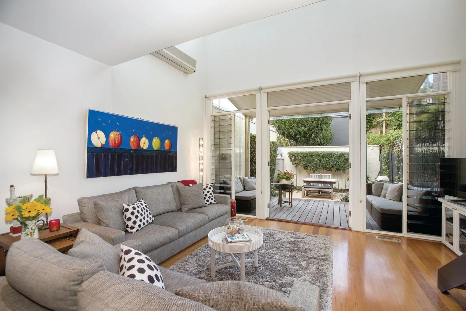 64 Page Street, Albert Park, VIC