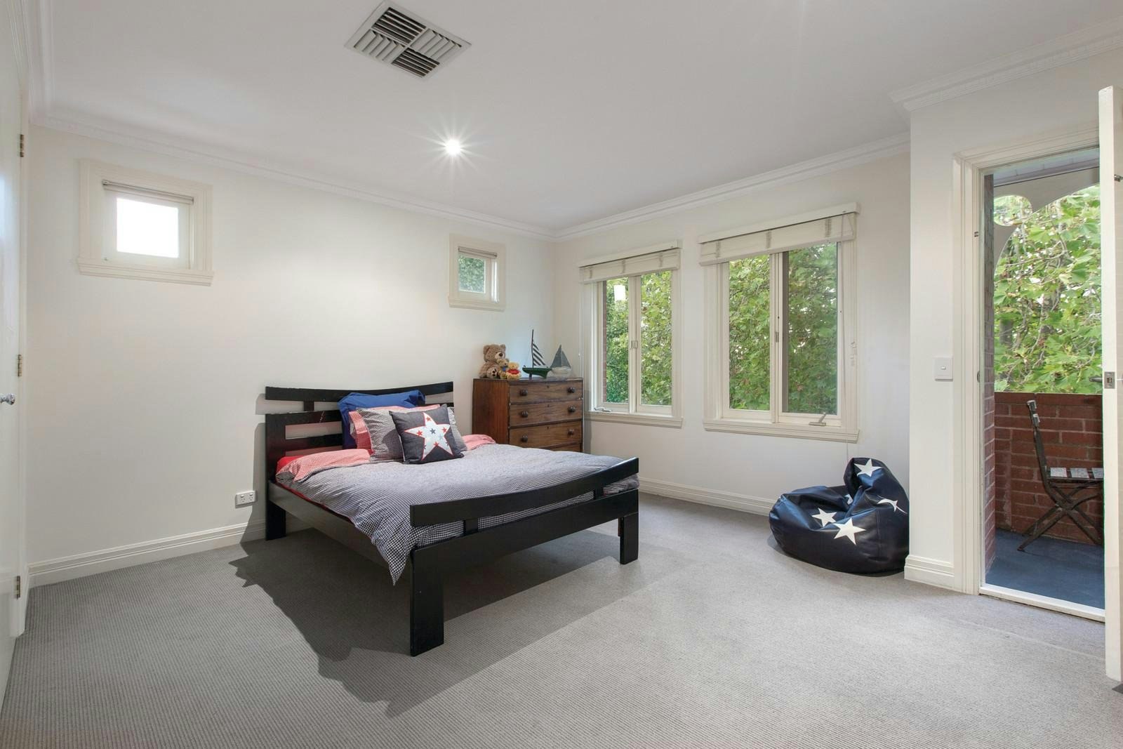 11 Shepherd Street, Surrey Hills, VIC