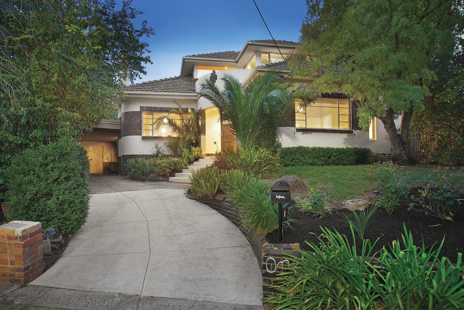 1 Loloma Court, Glen Iris, VIC