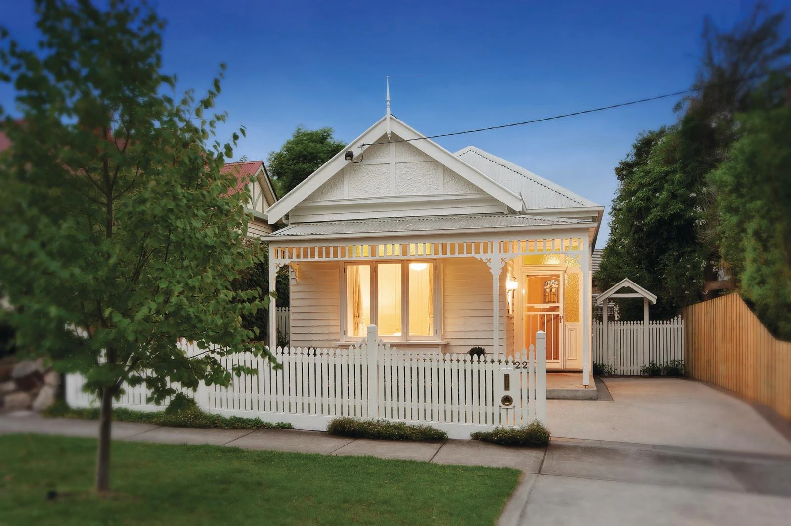 22 Chatham Road, Canterbury, VIC