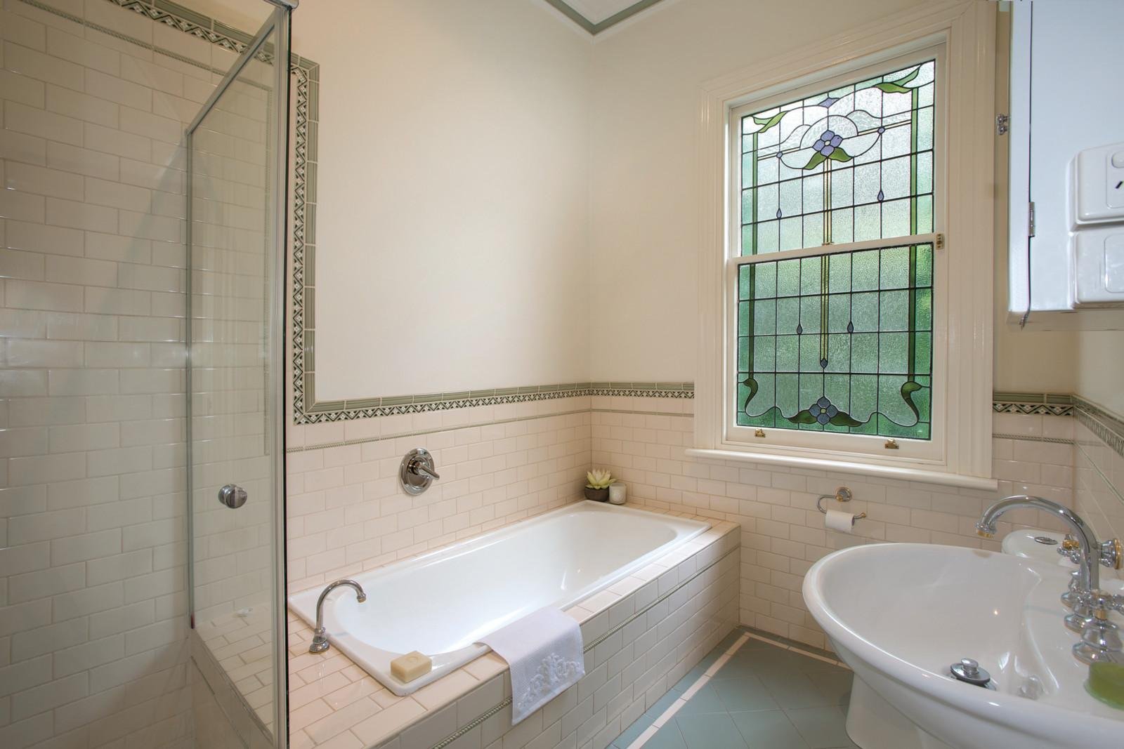22 Chatham Road, Surrey Hills - Thumbnail 5