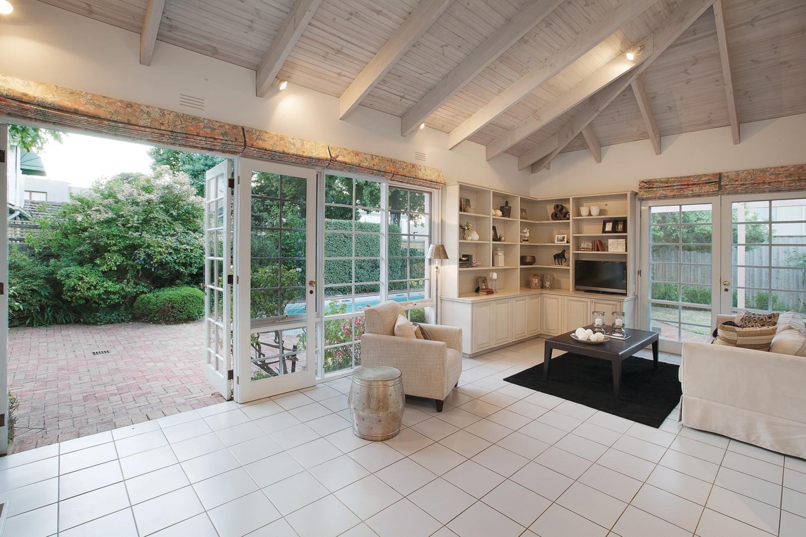 9 Clendon Court, Toorak - Thumbnail 5