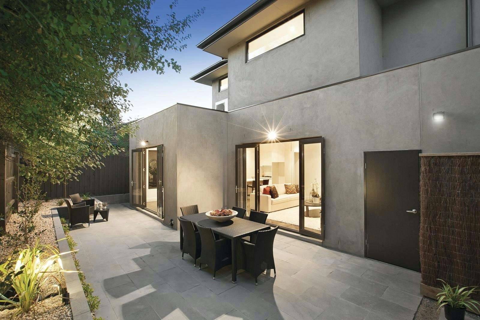 2/59 Seymour Grove, Camberwell, VIC