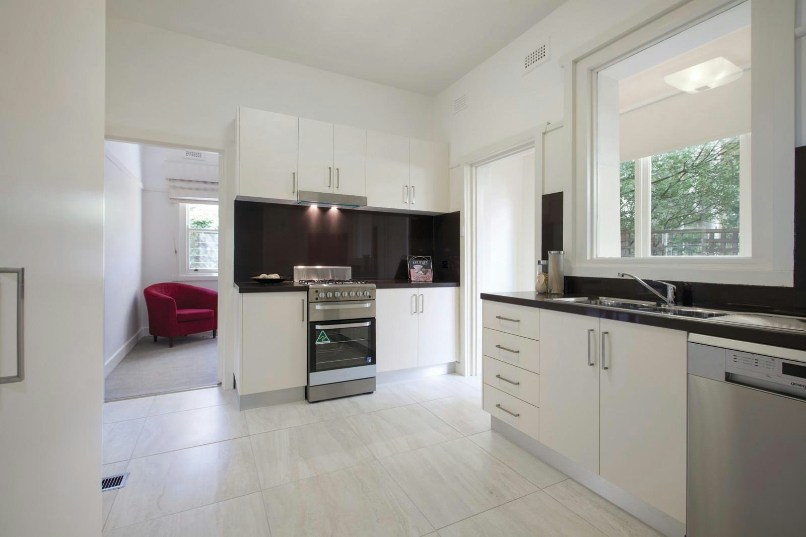 1/56 Leopold Street, South Yarra, VIC