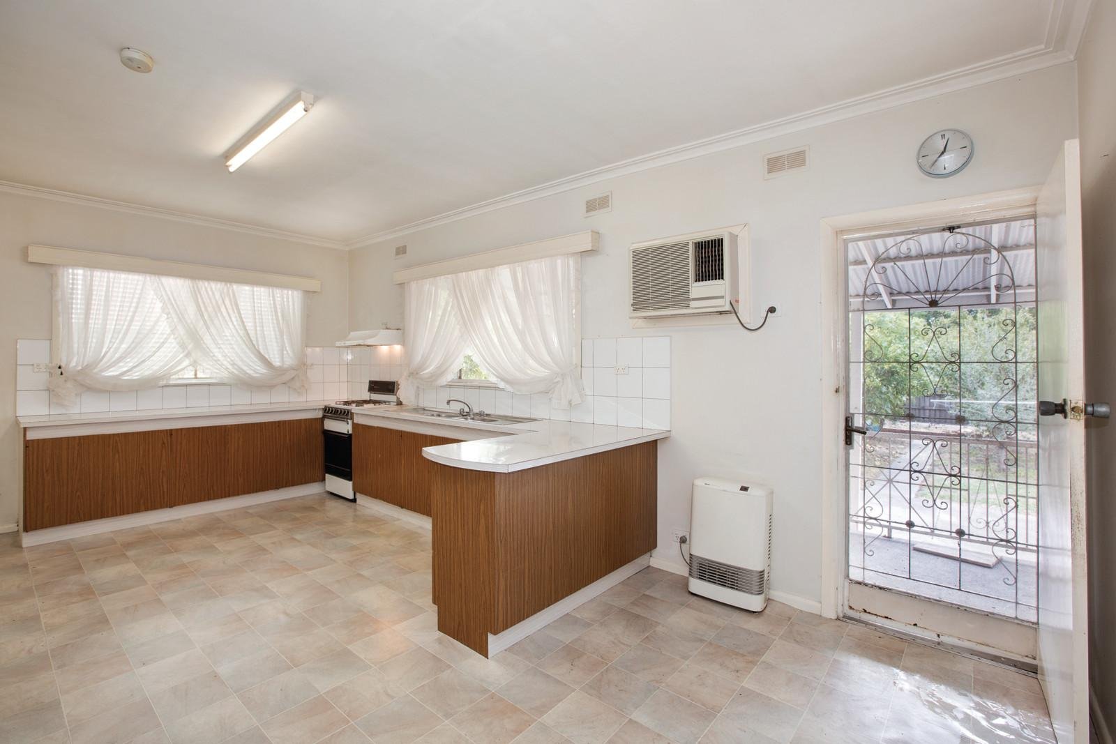 29 Henrietta Street, Hawthorn - Thumbnail 2