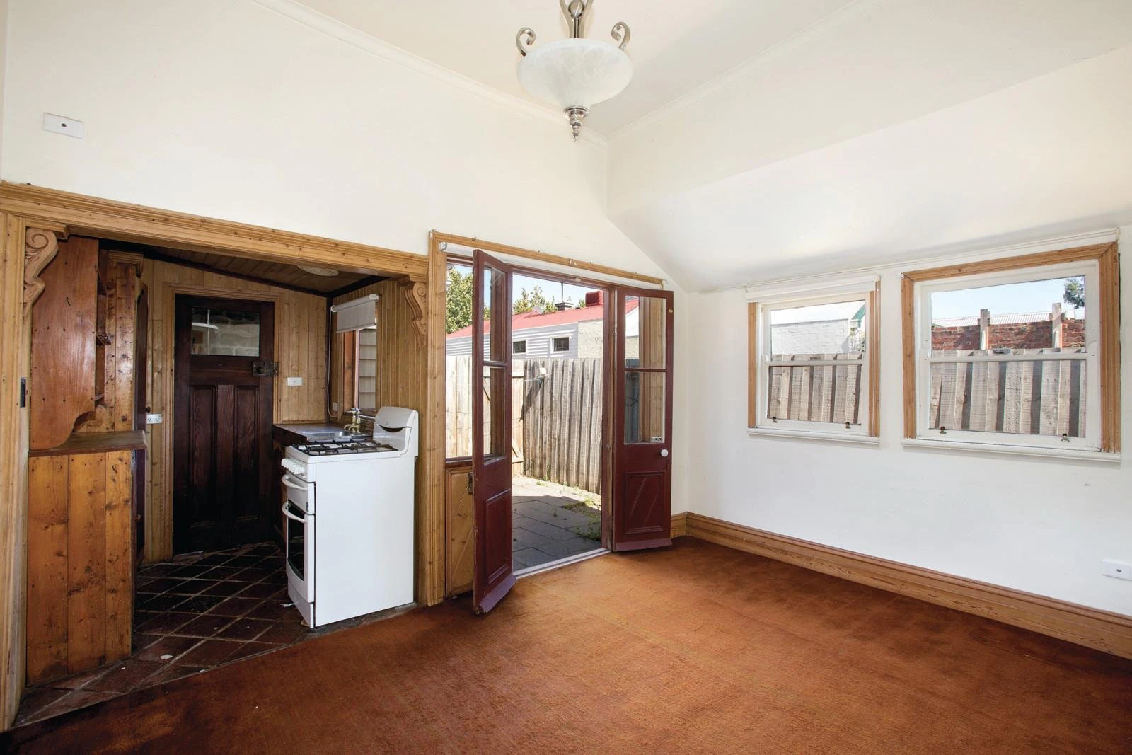 16 Carter Street, Albert Park, VIC