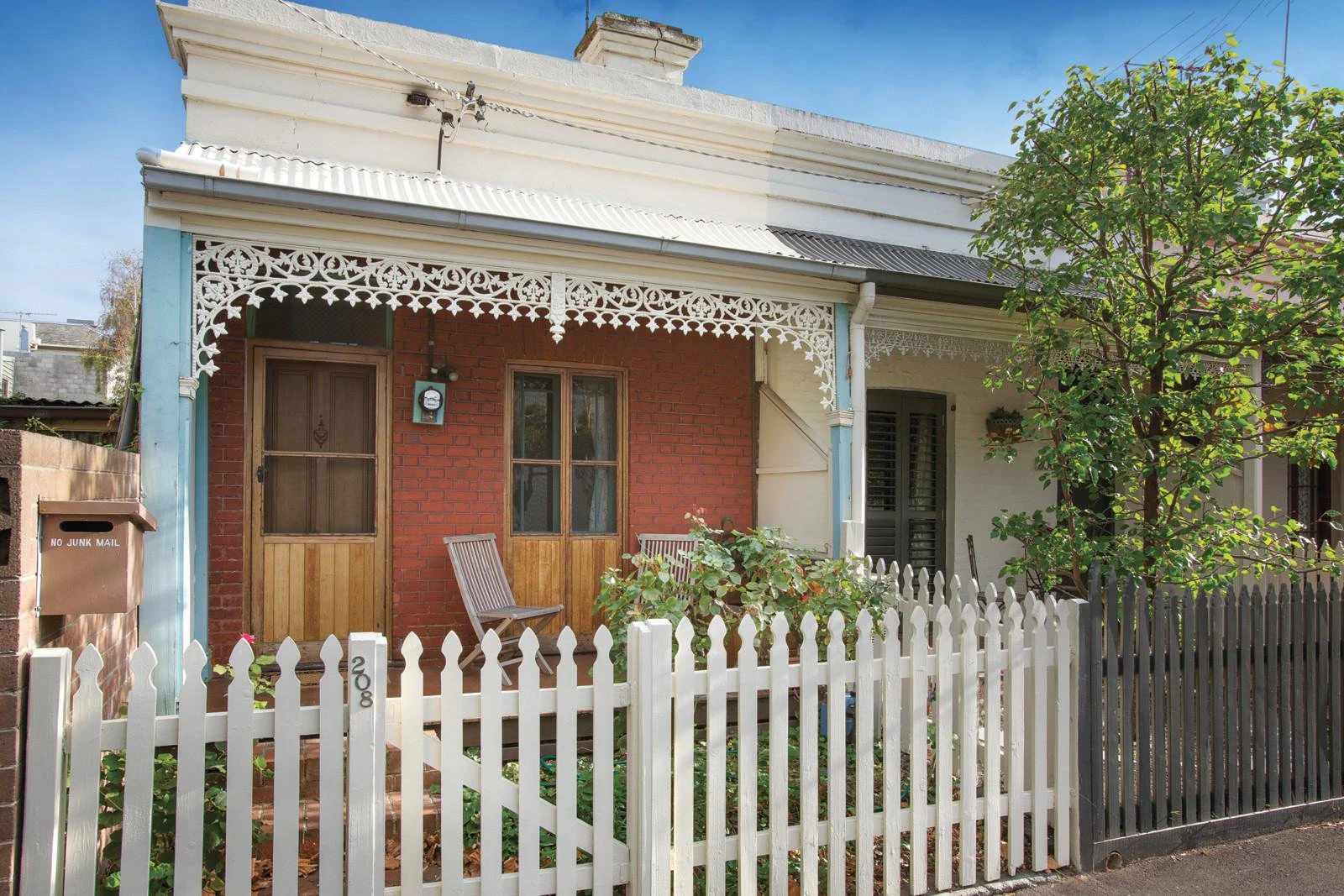 208 Napier Street, South Melbourne, VIC