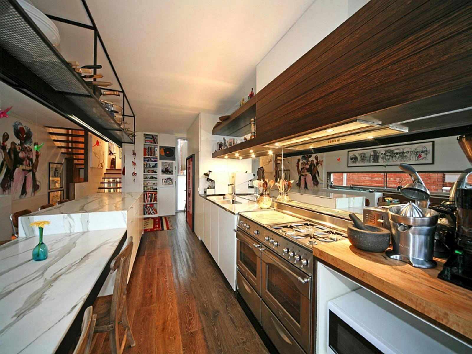 18 Chandlers Road, Malvern, VIC