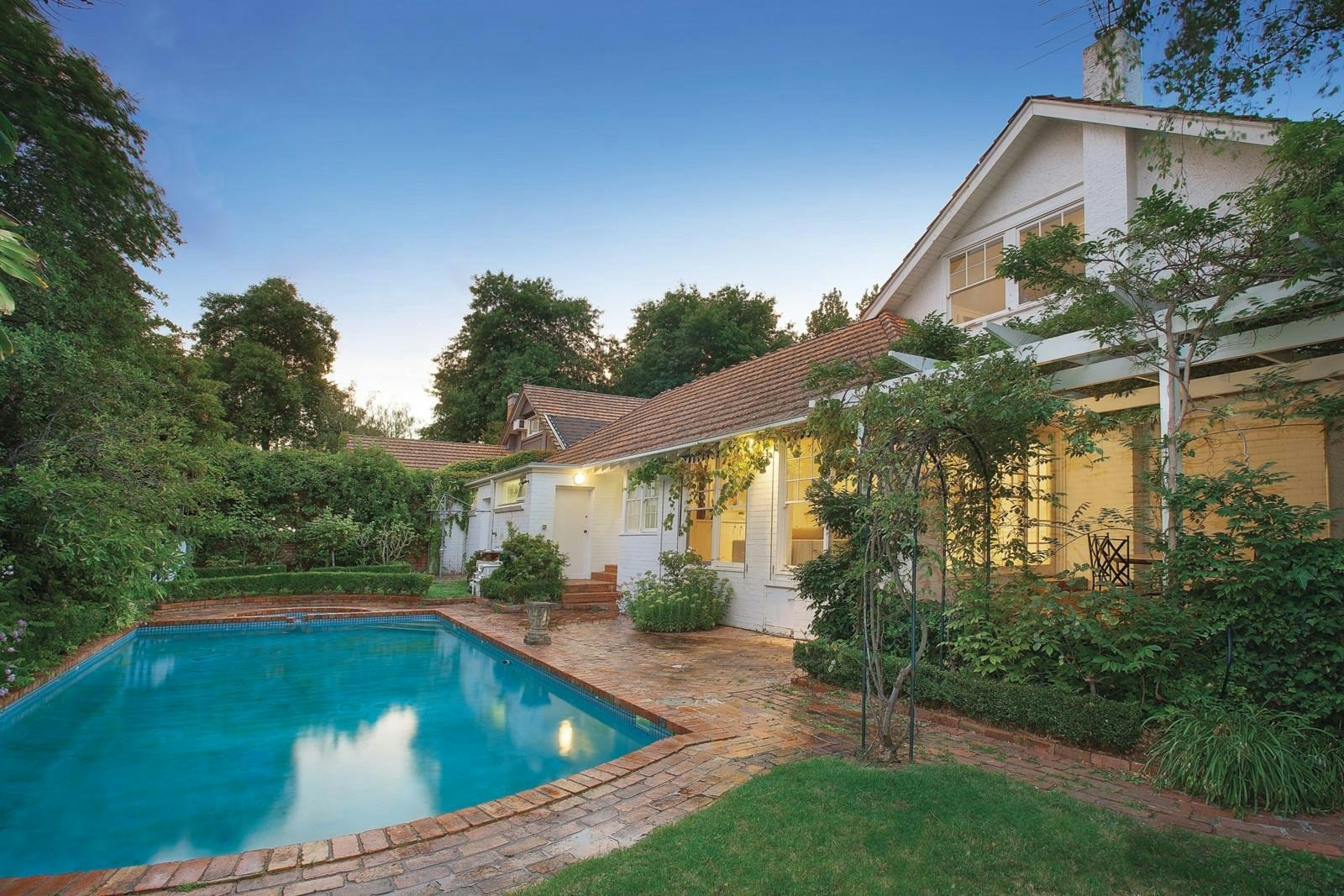 152 Finch Street, Glen Iris, VIC