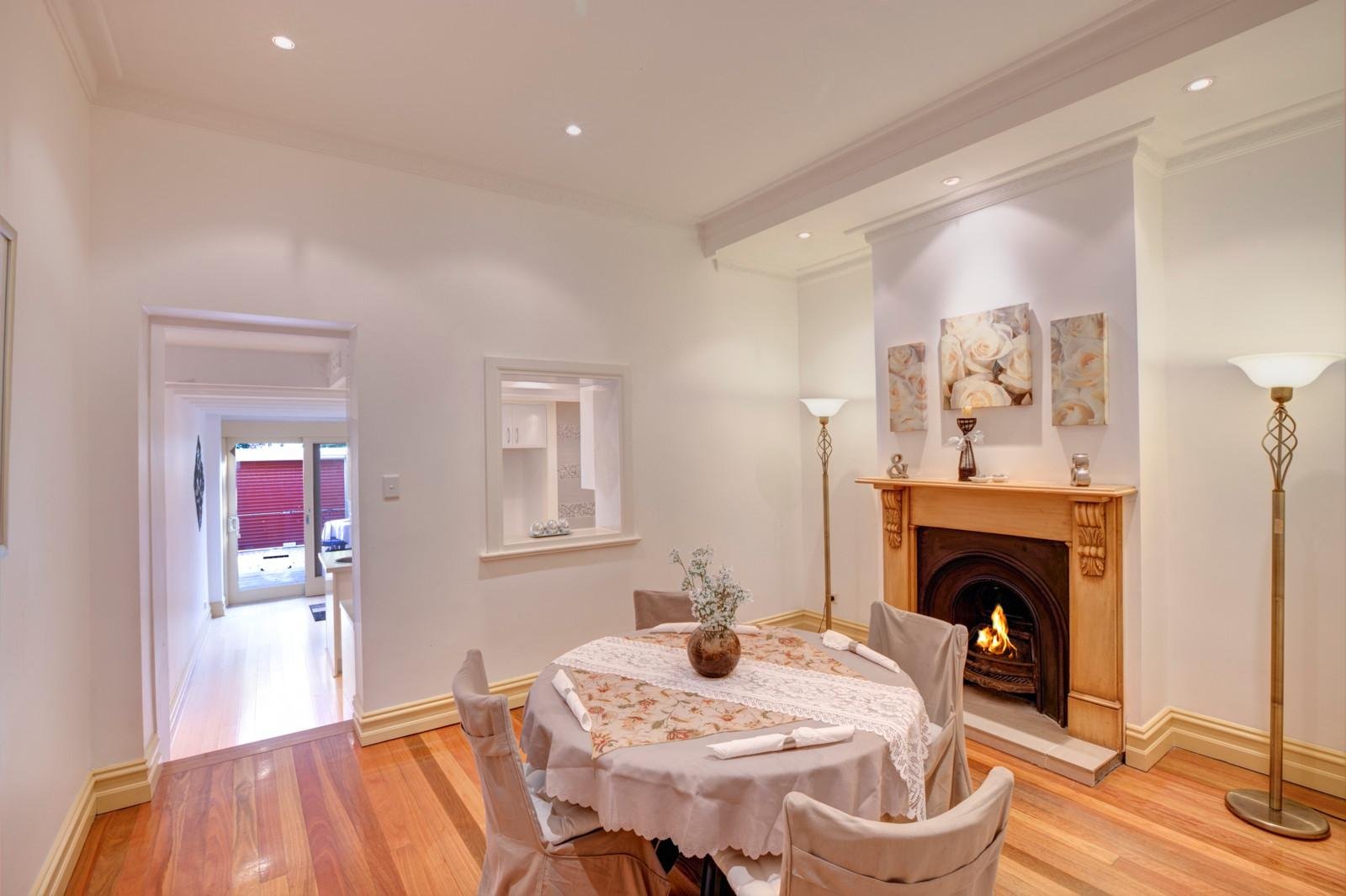 21 Howe Crescent, South Melbourne - Thumbnail 7
