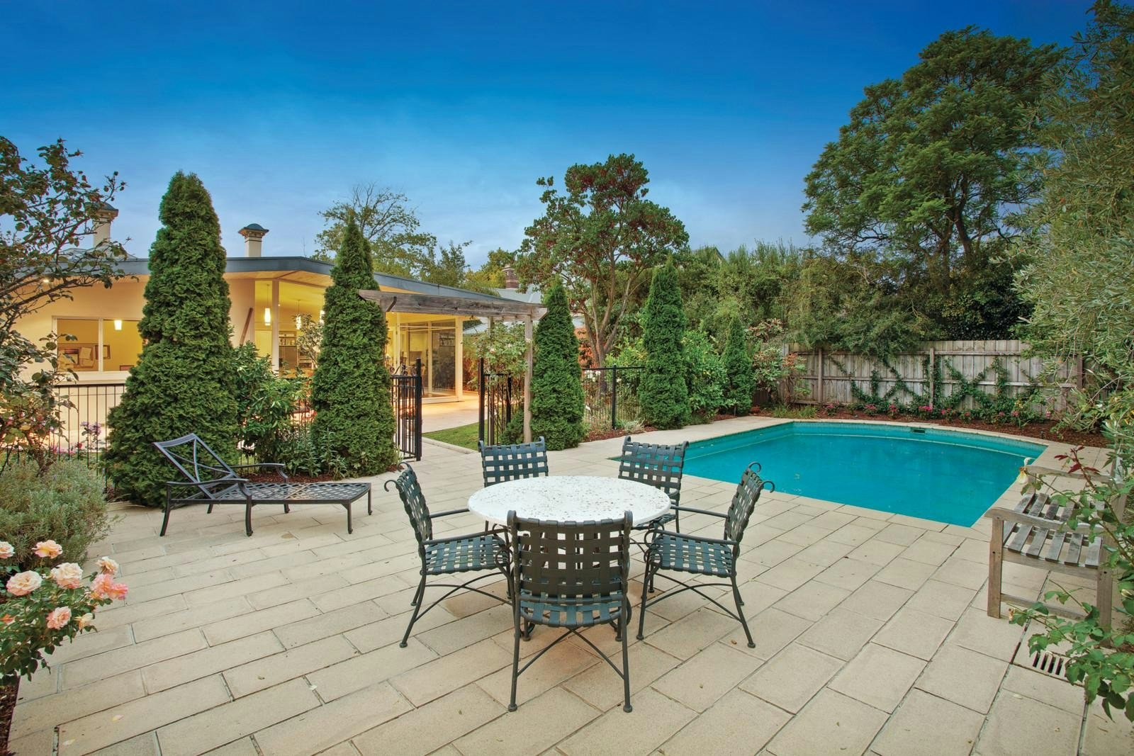 17 Russell Street, Camberwell, VIC