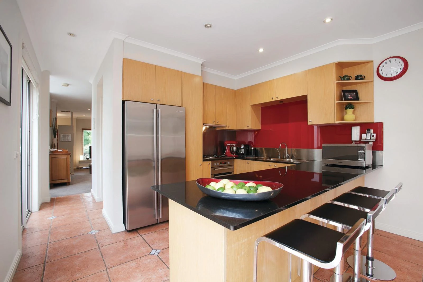 11 Hobsons Bay Parade, Port Melbourne, VIC