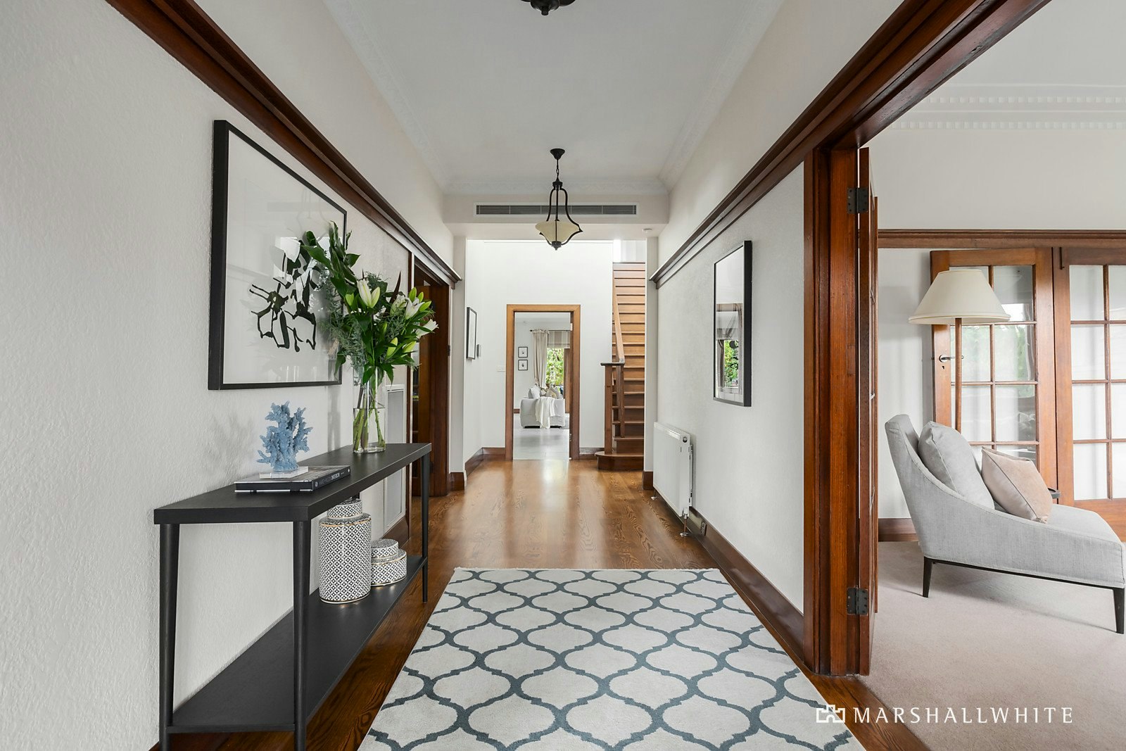 4 Riverside Drive, Kew East, VIC