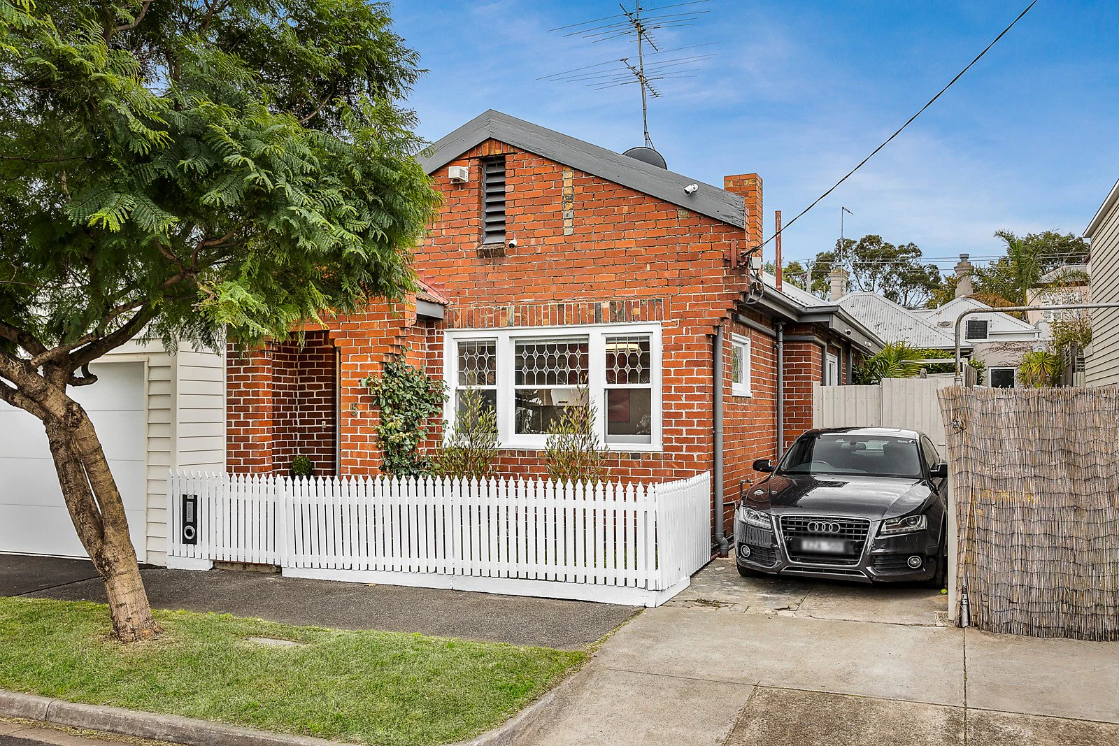 5 Young Street, Albert Park, VIC