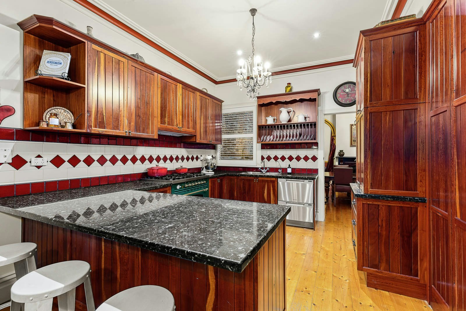 16 Gordon Avenue, Kew, VIC