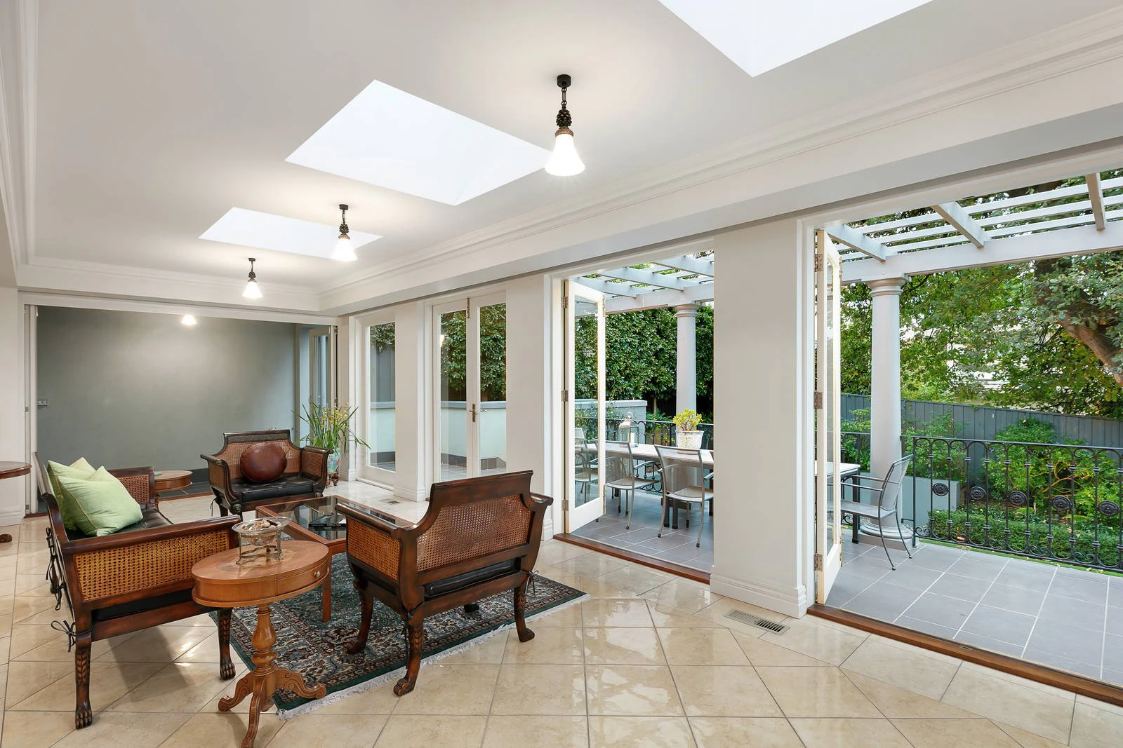 5 Glyndebourne Avenue, Toorak, VIC
