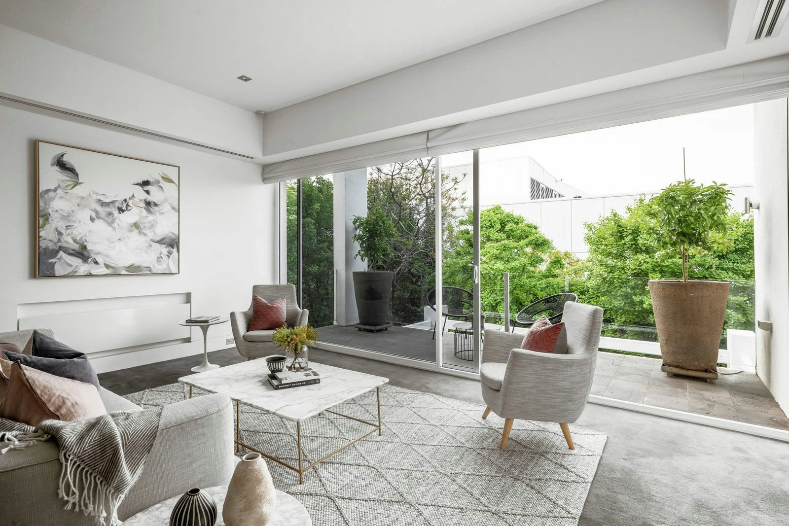 12 Fairlie Court, South Yarra, VIC