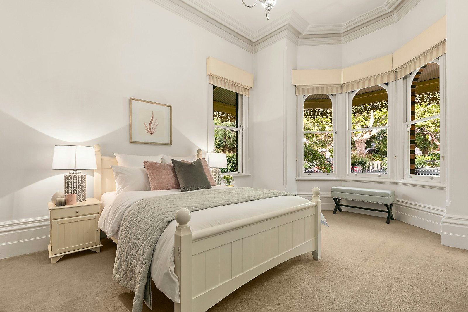 15 Margaret Street, Canterbury, VIC