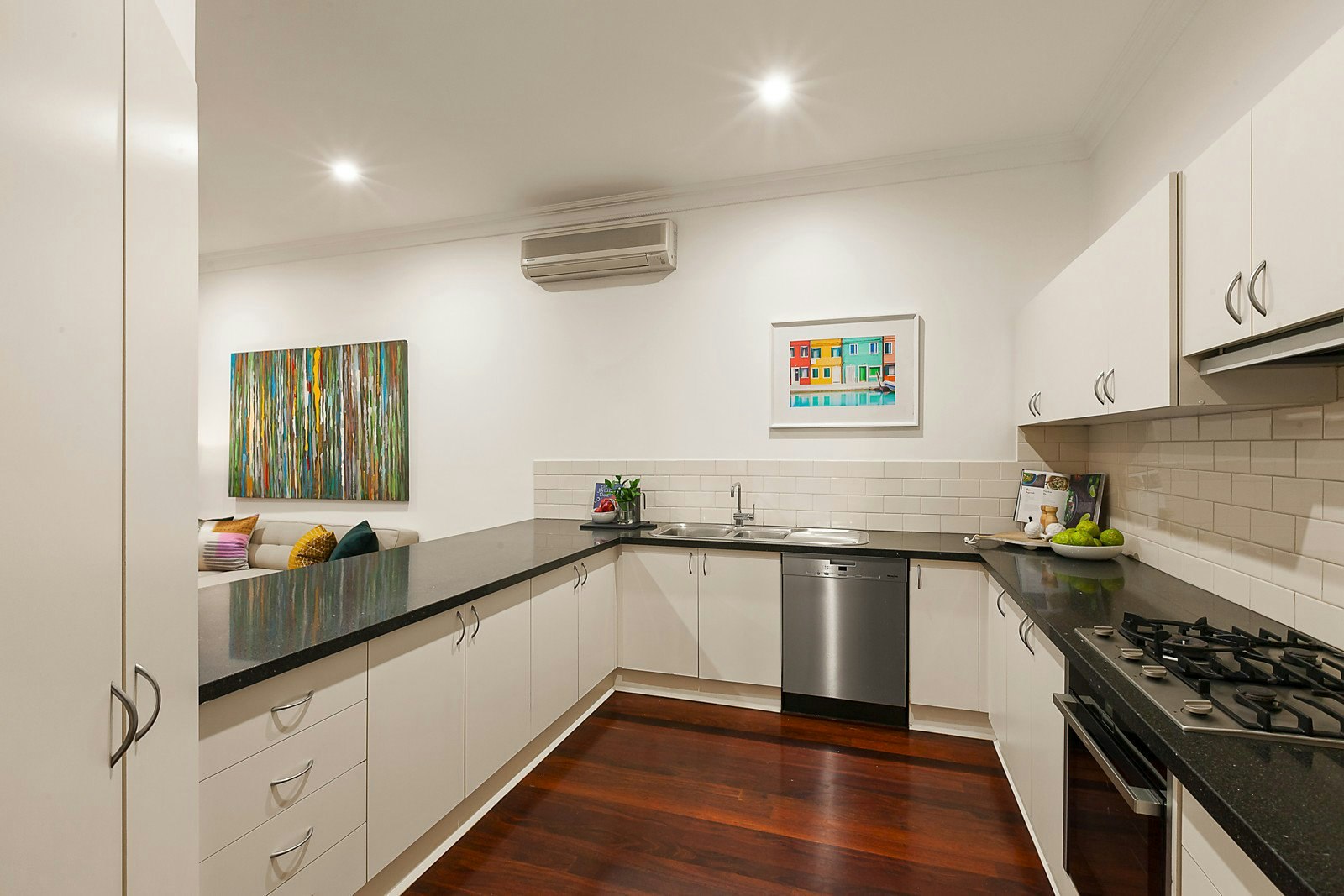 23 Gladstone Avenue, Armadale, VIC