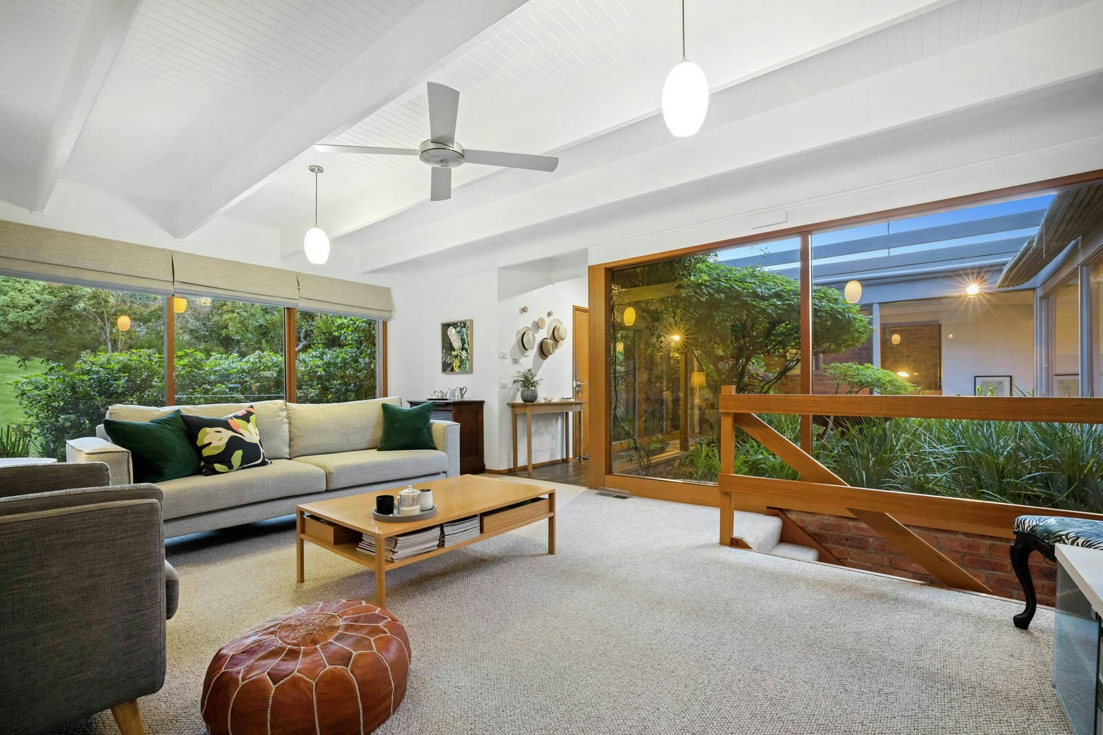 10 Dudson Close, Mount Eliza, VIC