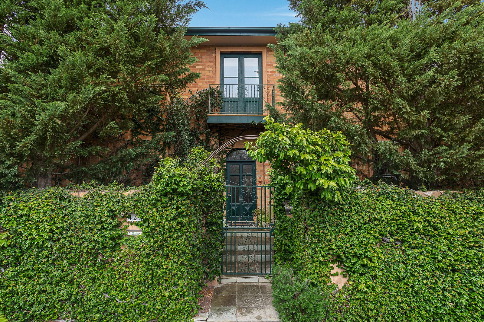 425 Wattletree Road, Malvern East, VIC