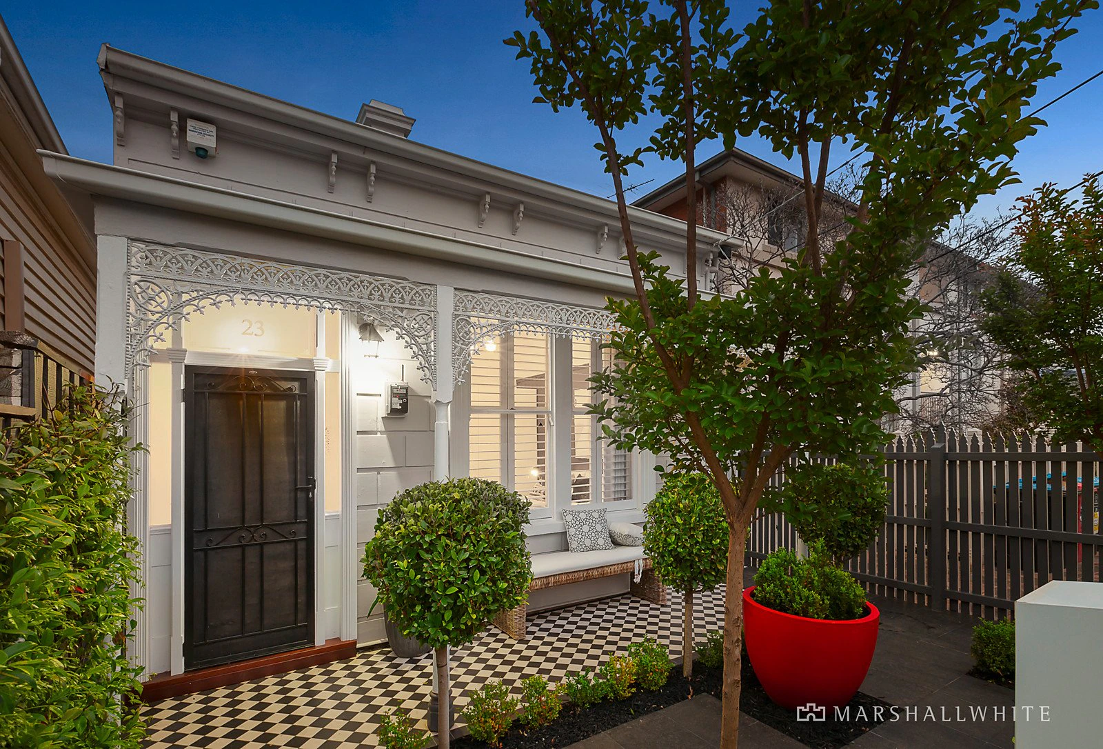 23 Gladstone Avenue, Armadale, VIC