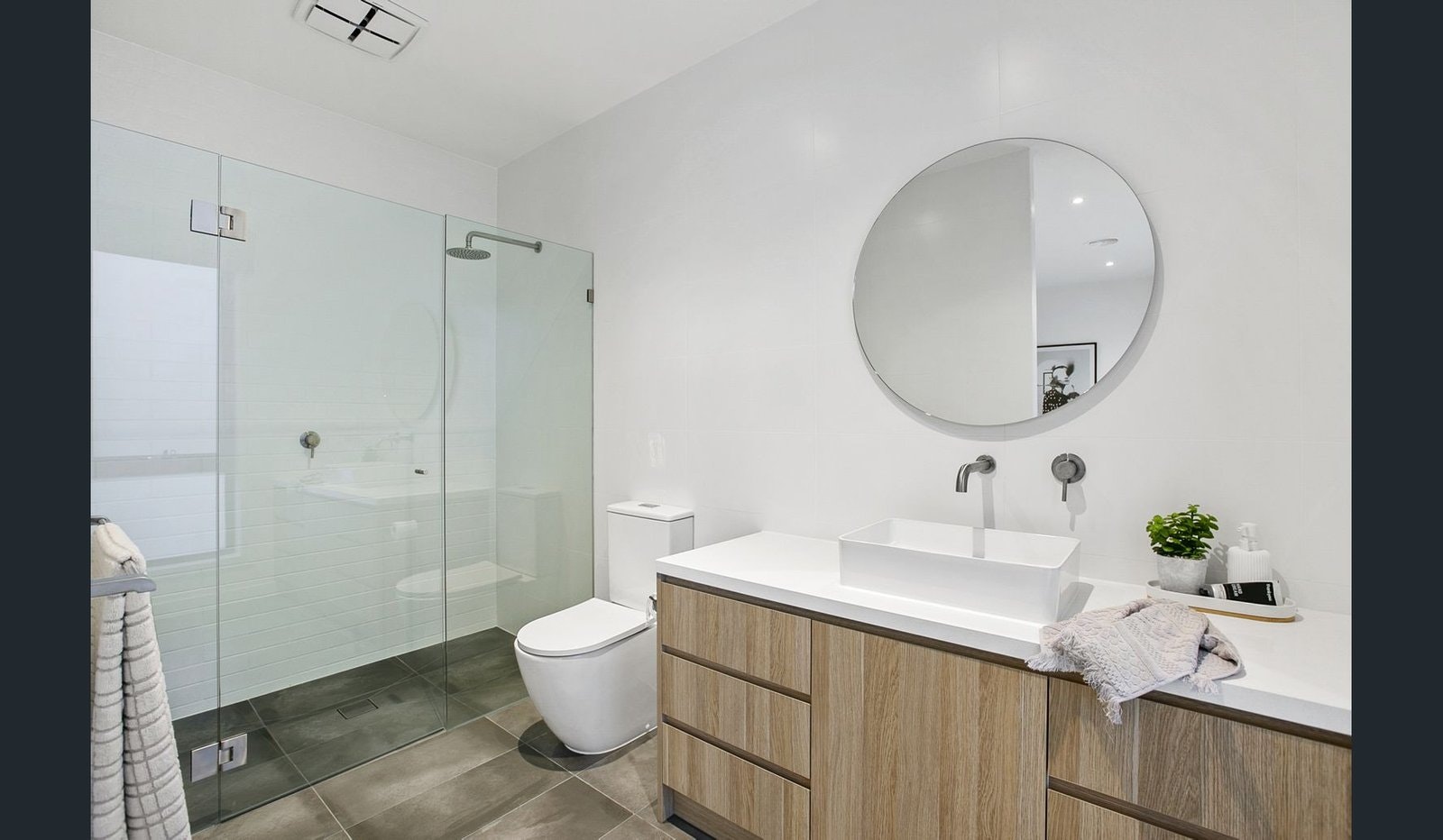 44a Carnoustie Grove, Mornington, VIC