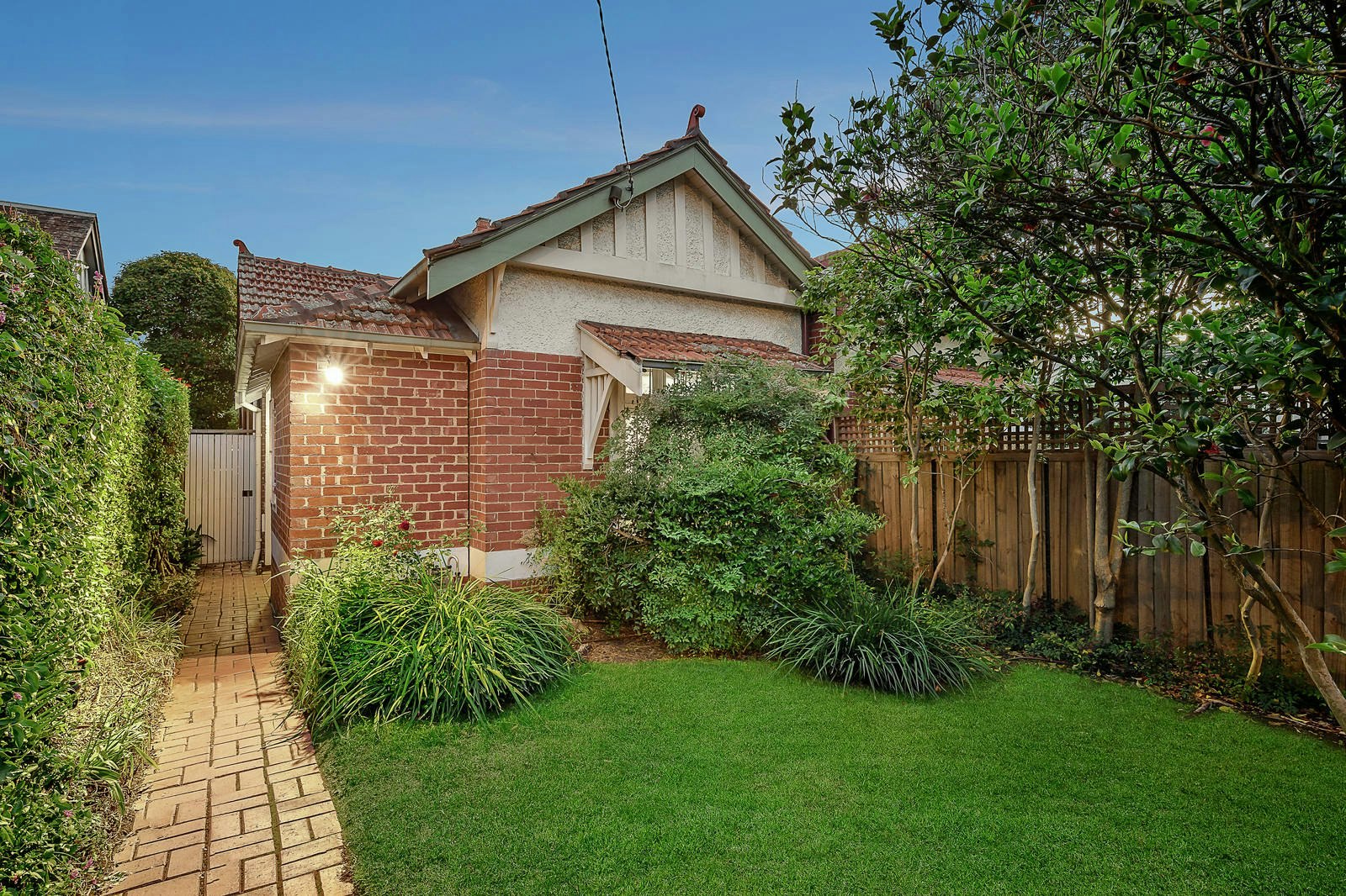 300 Riversdale Road, Hawthorn East, VIC