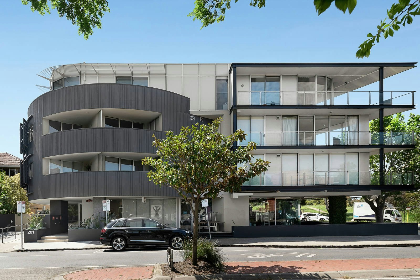 11/201 Ormond Road, Elwood, VIC