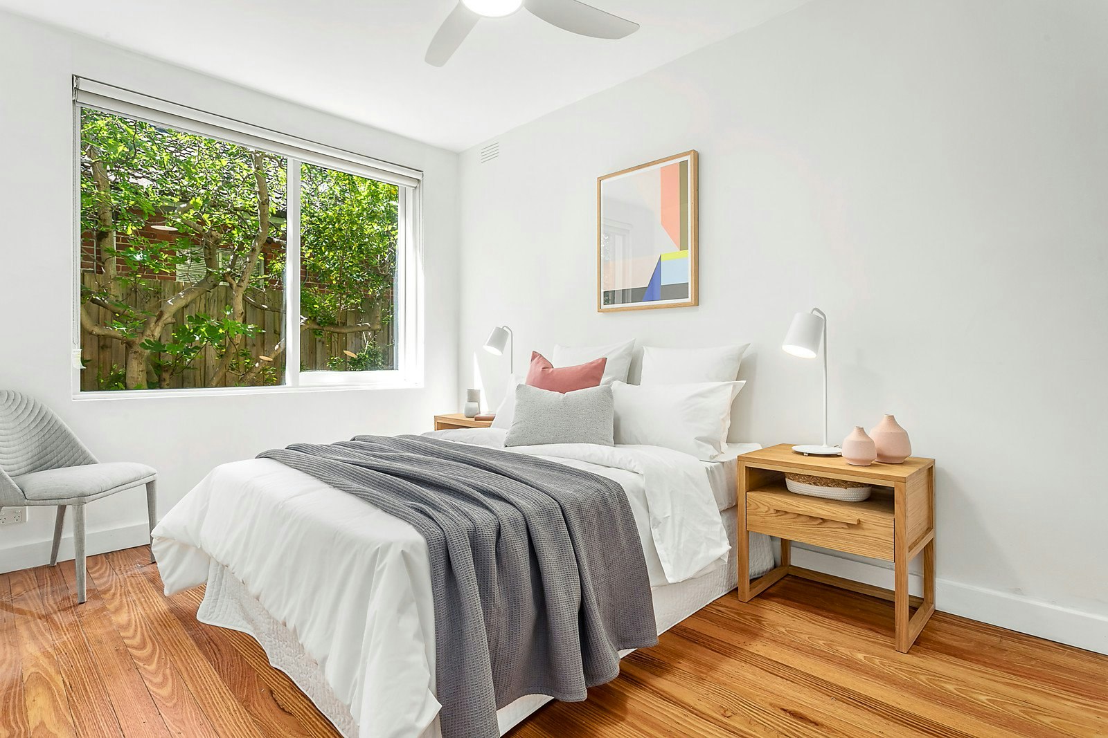 1/12 Bentley Street, Surrey Hills, VIC