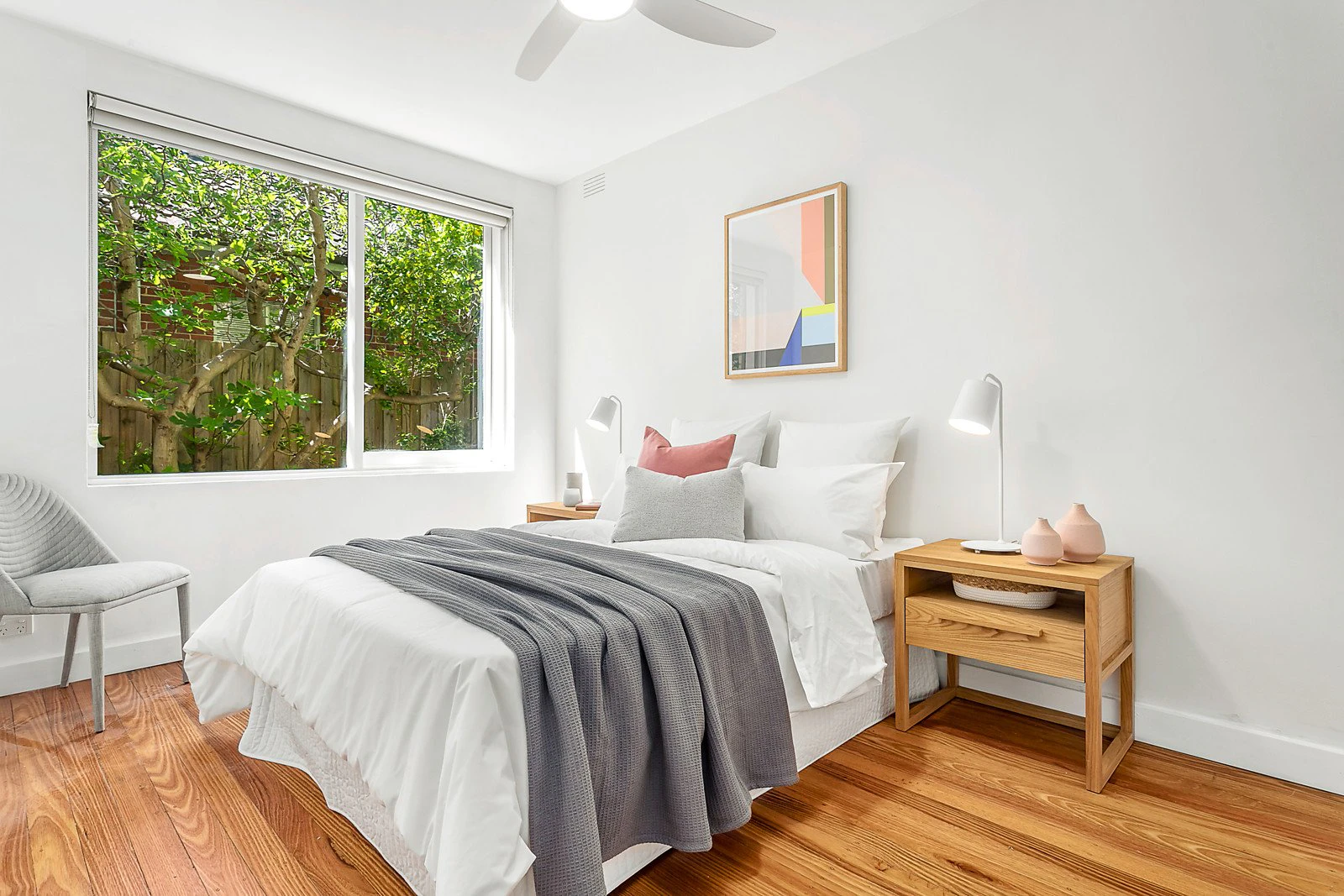 1/12 Bentley Street, Surrey Hills, VIC